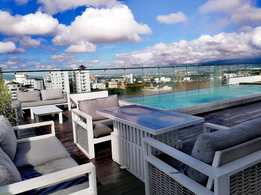 Suites Room Soha II サンティアゴ・デ・ロス・カバリェロス エクステリア 写真